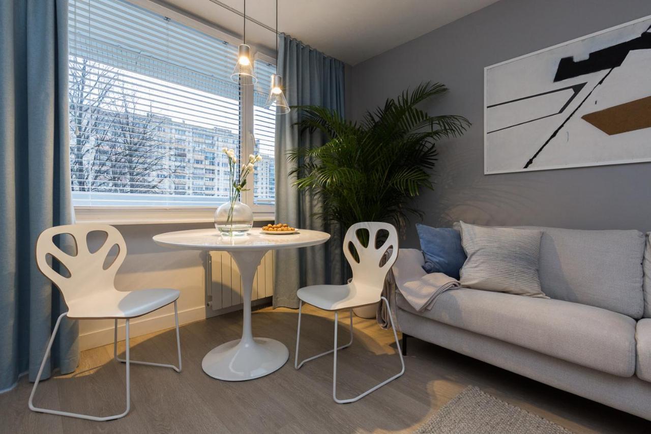 Apartament Bielany 3 Min From Metro With 5-Meals Per Day Diet Catering, Air Conditioning And Free Parking وارسو المظهر الخارجي الصورة